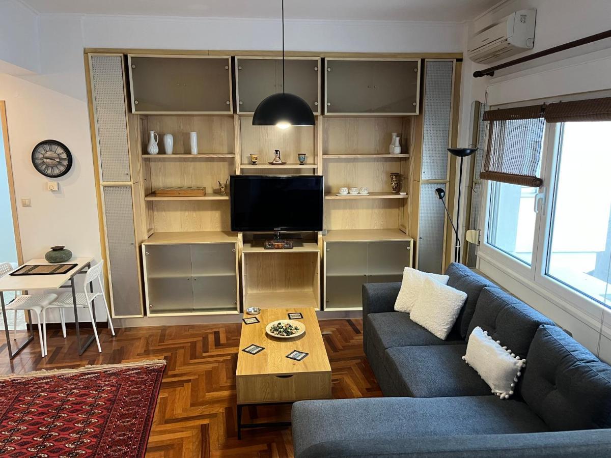 Chita'S Downtown Apartment Ioannina Bagian luar foto